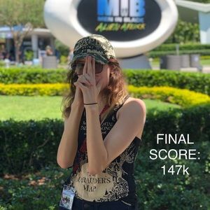 Meet your Posher, Eva